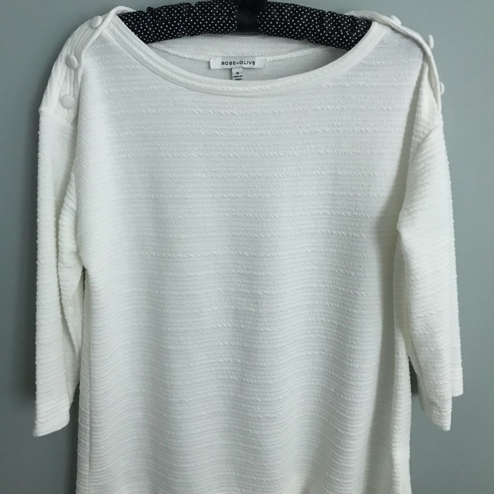 Rose & Olive white sweater Size M